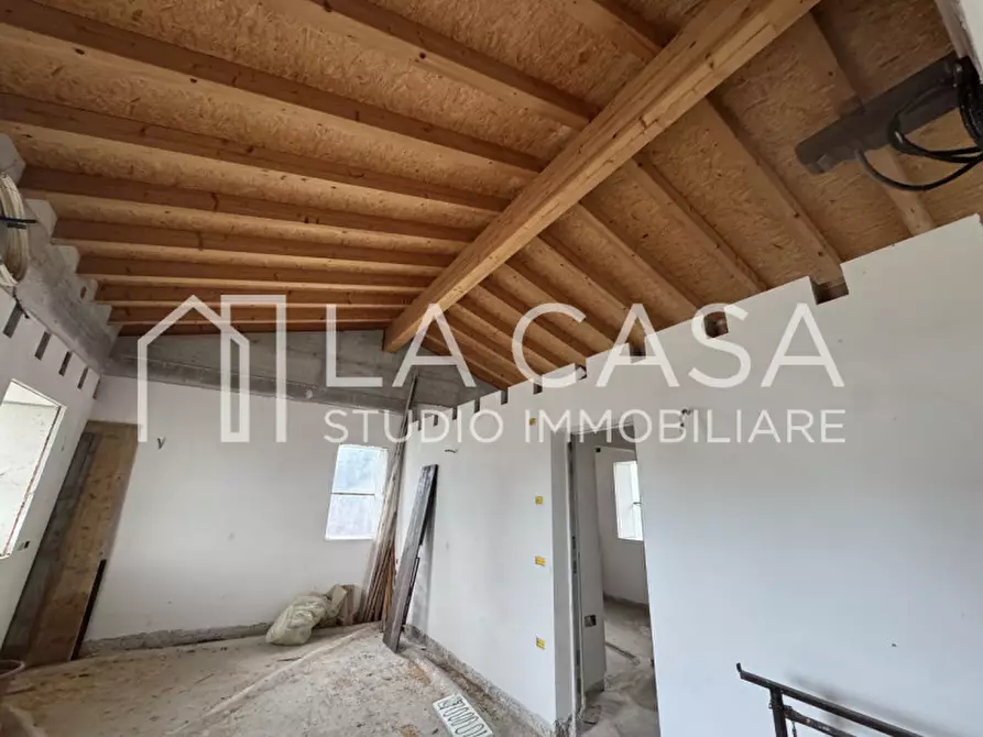 Immagine 5 di Villa in vendita  in Via saletto a San Giorgio Della Richinvelda