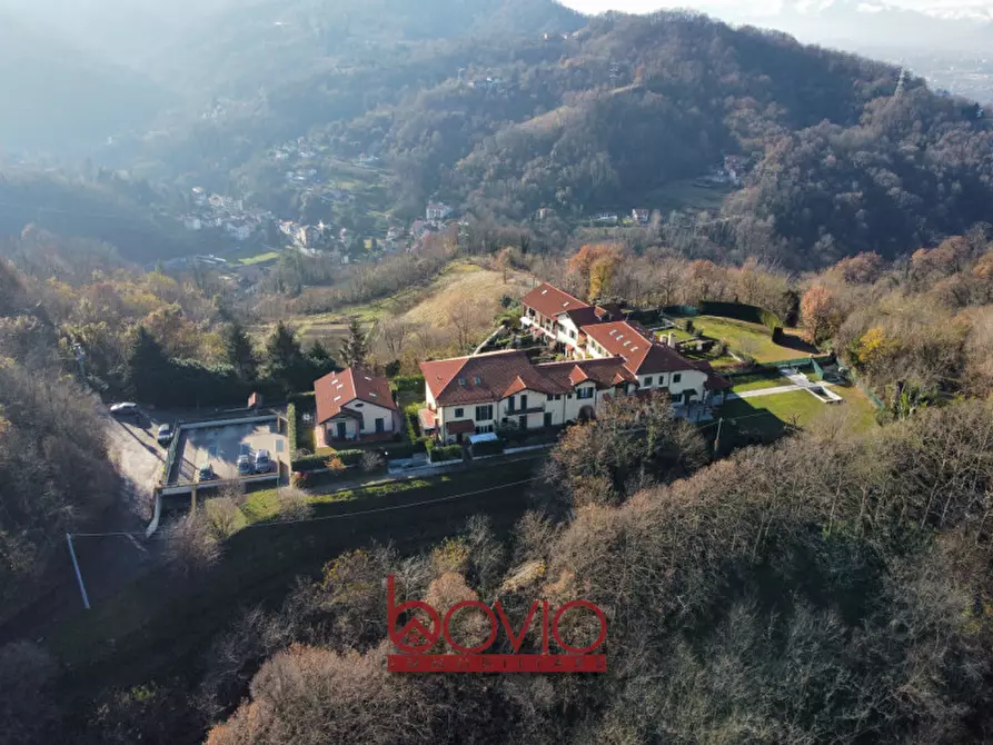 Immagine 3 di Villa in vendita  in STRADA SAN MARTINO 52 a Castiglione Torinese