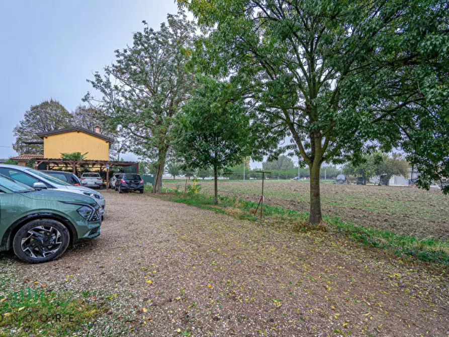 Immagine 33 di Appartamento in vendita  in Via Medesano a Castel Guelfo Di Bologna