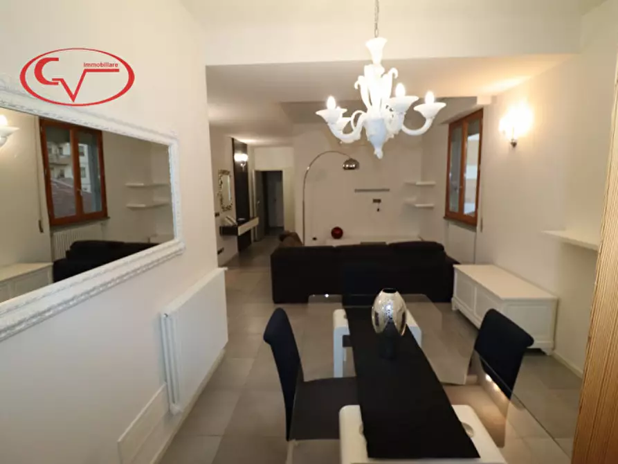 Immagine 1 di Appartamento in affitto  in Viale Armando Diaz a Montevarchi