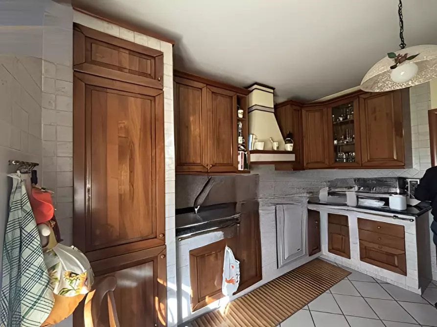 Immagine 4 di Appartamento in vendita  in Via Casa Fasulo, 8, Piegolelle-San Bartolomeo a Salerno