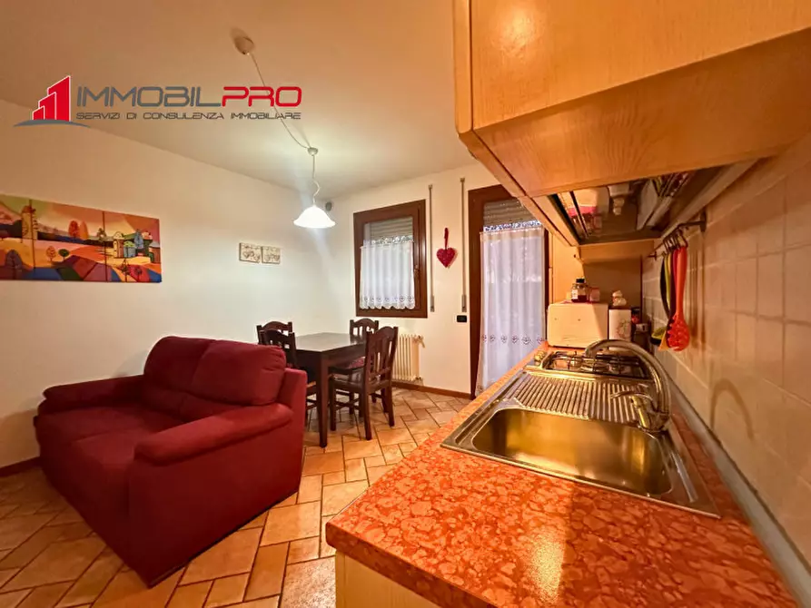 Immagine 4 di Appartamento in vendita  in Via Marco Guadagnin 51 a Breganze