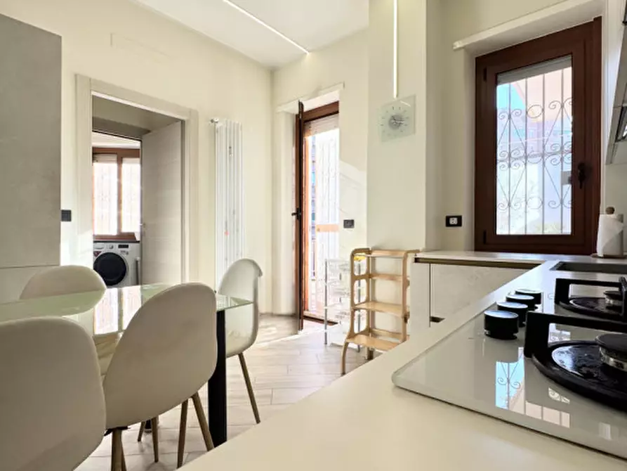 Immagine 8 di Appartamento in vendita  in Via Filadelfia 237 a Torino