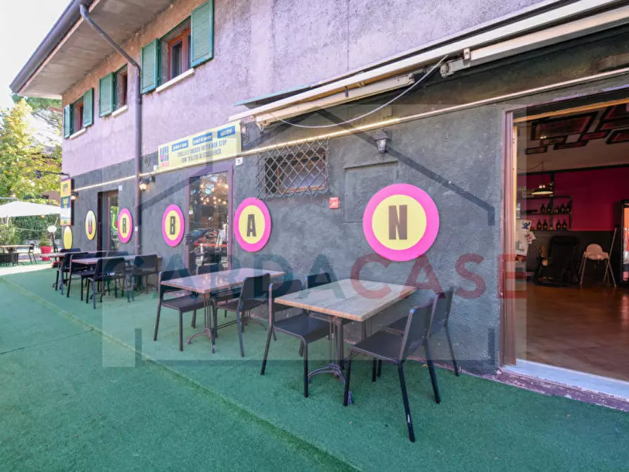 Immagine 5 di Attività commerciale in vendita  a Sirmione