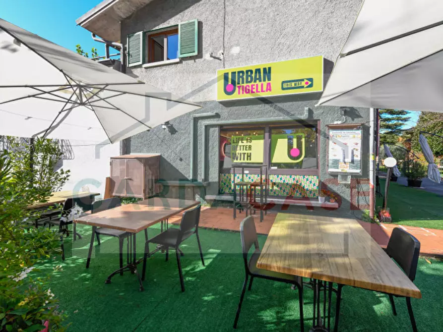 Immagine 19 di Attività commerciale in vendita  a Sirmione