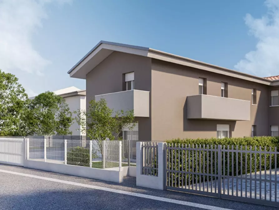 Immagine 1 di Casa bifamiliare in vendita  in Via Tommaso Salvini a Padova