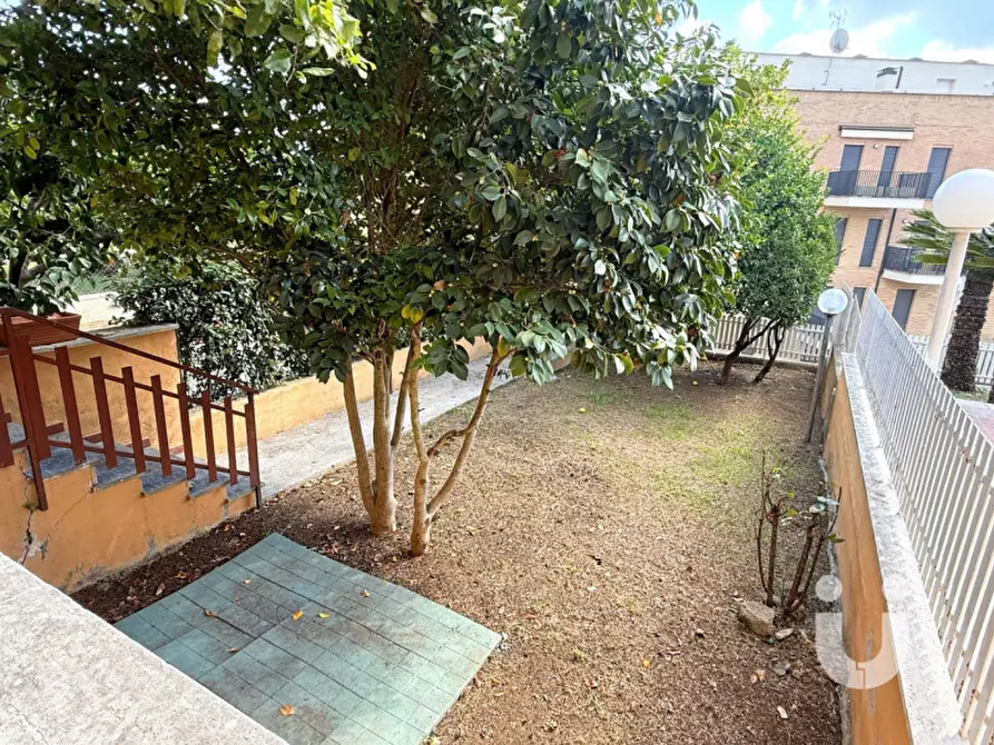 Immagine 2 di Villa in vendita  in Via Acquavivola a Velletri