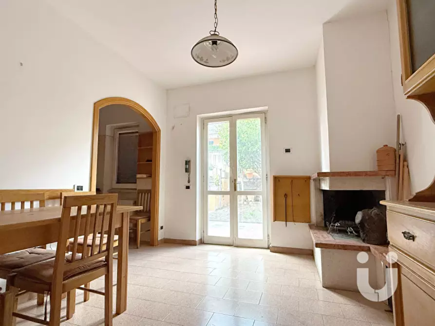 Immagine 10 di Villa in vendita  in Via Acquavivola a Velletri