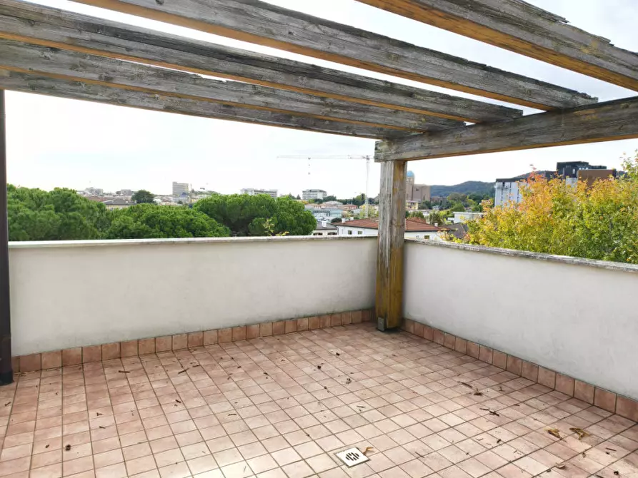 Immagine 5 di Attico in vendita  in Via Roma a Montegrotto Terme
