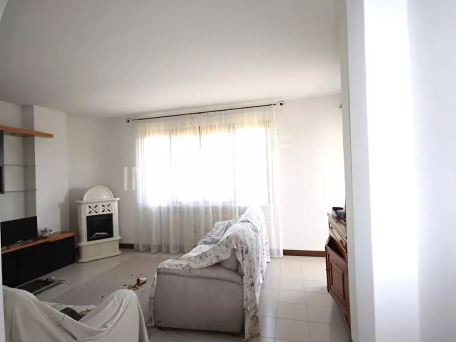 Immagine 7 di Appartamento in vendita  in via paola a Riccione