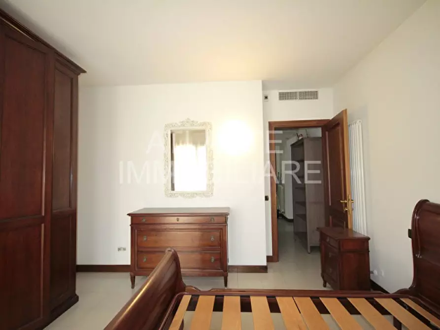 Immagine 11 di Appartamento in vendita  in via paola a Riccione