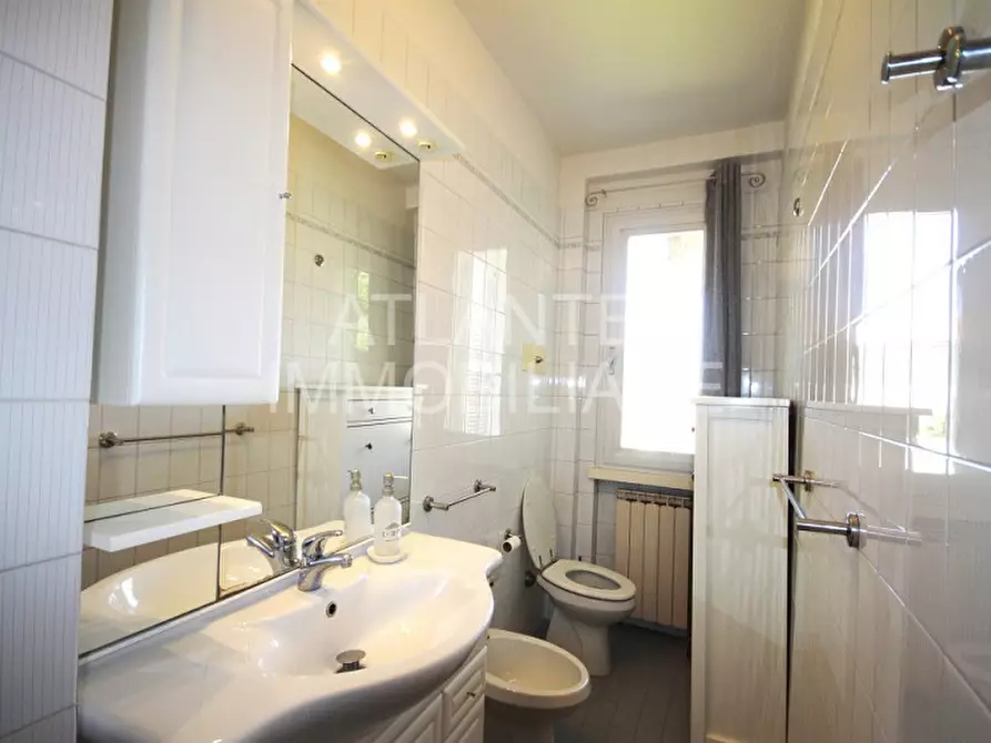 Immagine 17 di Appartamento in vendita  in via paola a Riccione