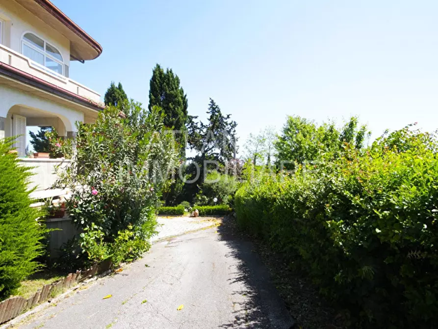 Immagine 19 di Appartamento in vendita  in via paola a Riccione