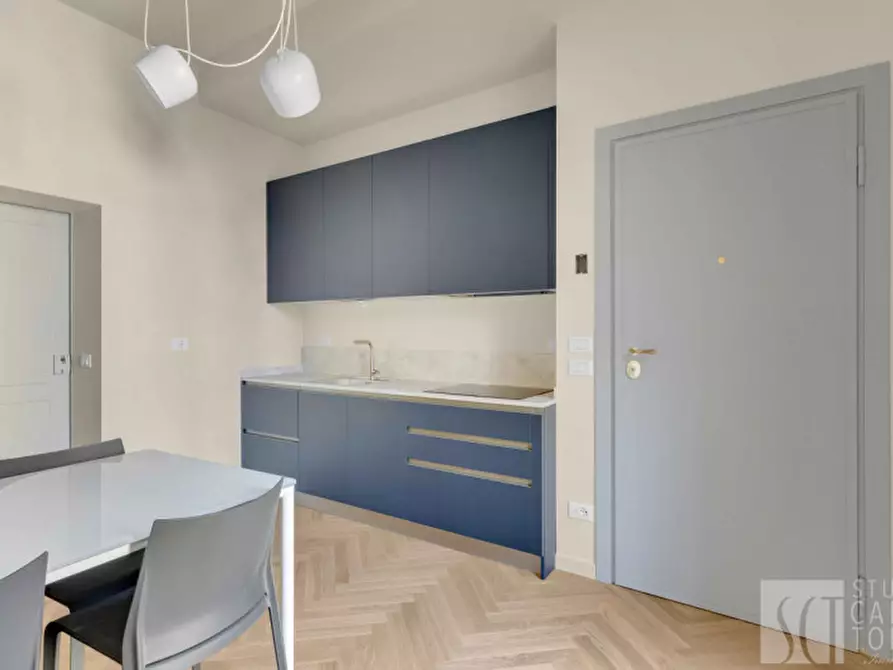 Immagine 2 di Appartamento in affitto  in piazza Sant'Alessandro, 3 a Milano