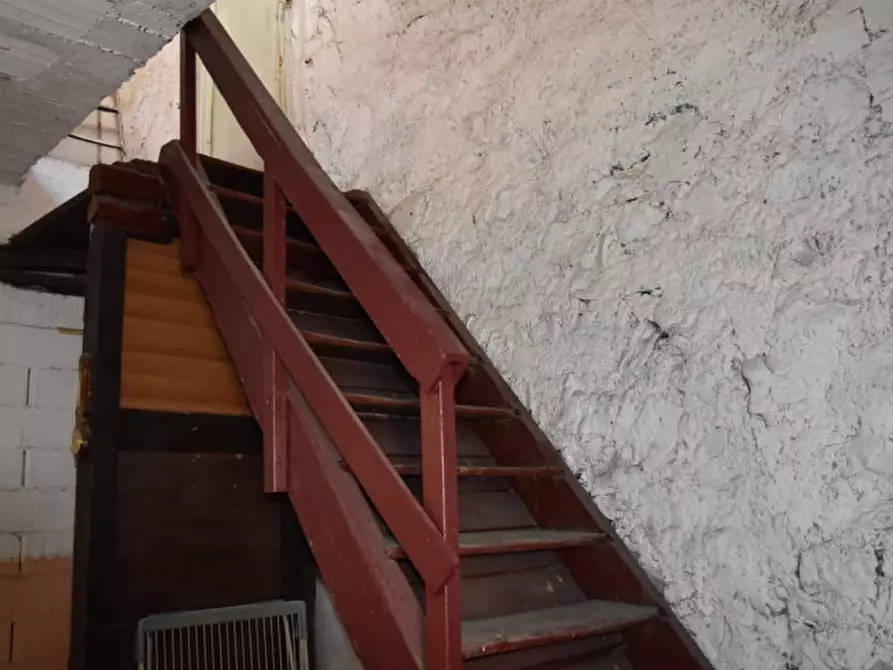 Immagine 11 di Appartamento in vendita  a Trento