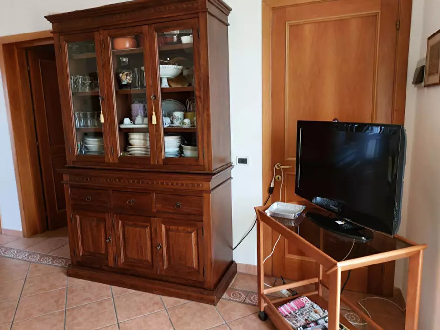 Immagine 9 di Casa trifamiliare in vendita  a Senigallia