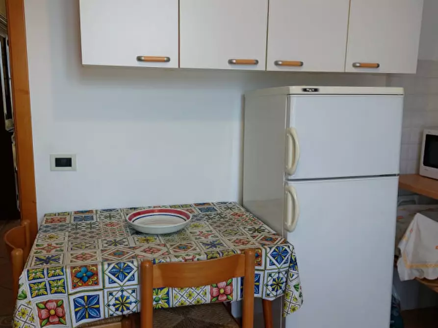 Immagine 10 di Casa trifamiliare in vendita  a Senigallia