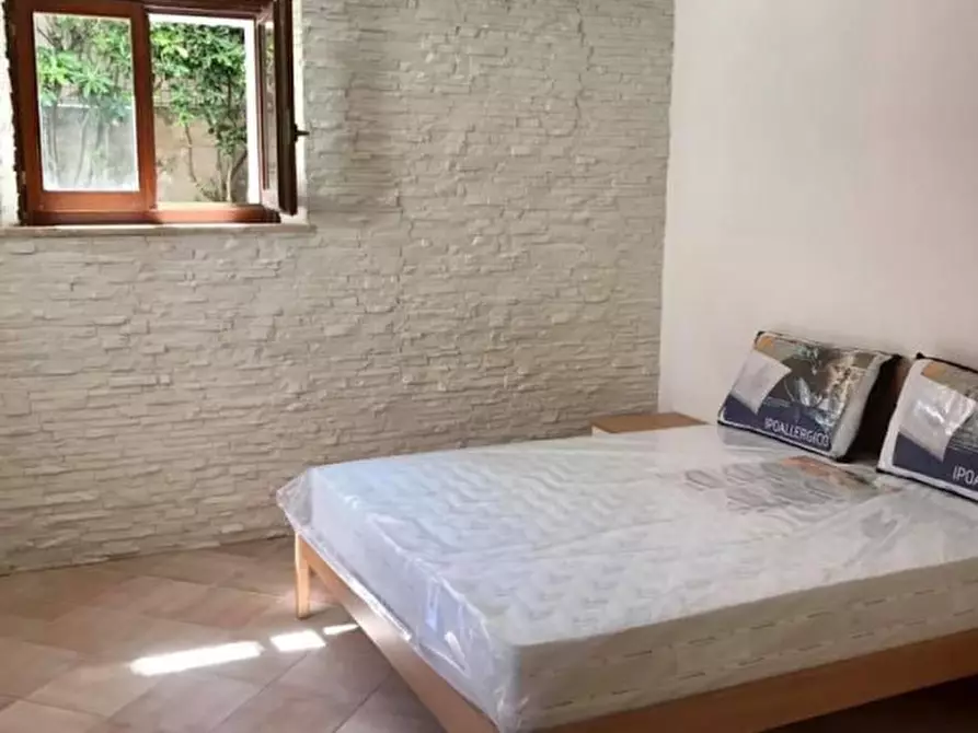 Immagine 15 di Casa trifamiliare in vendita  a Senigallia