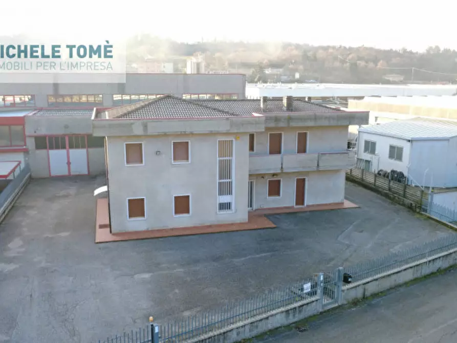 Immagine 4 di Capannone industriale in vendita  in via papa giovanni xxiii a Caprino Veronese