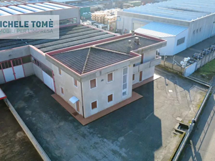 Immagine 6 di Capannone industriale in vendita  in via papa giovanni xxiii a Caprino Veronese