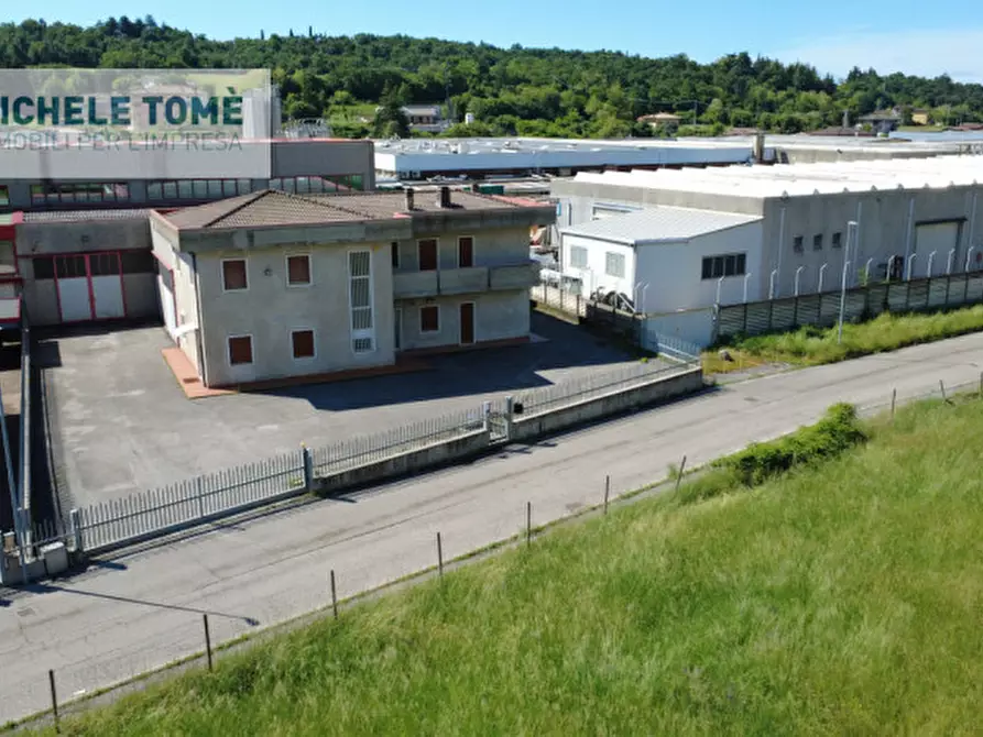 Immagine 10 di Capannone industriale in vendita  in via papa giovanni xxiii a Caprino Veronese