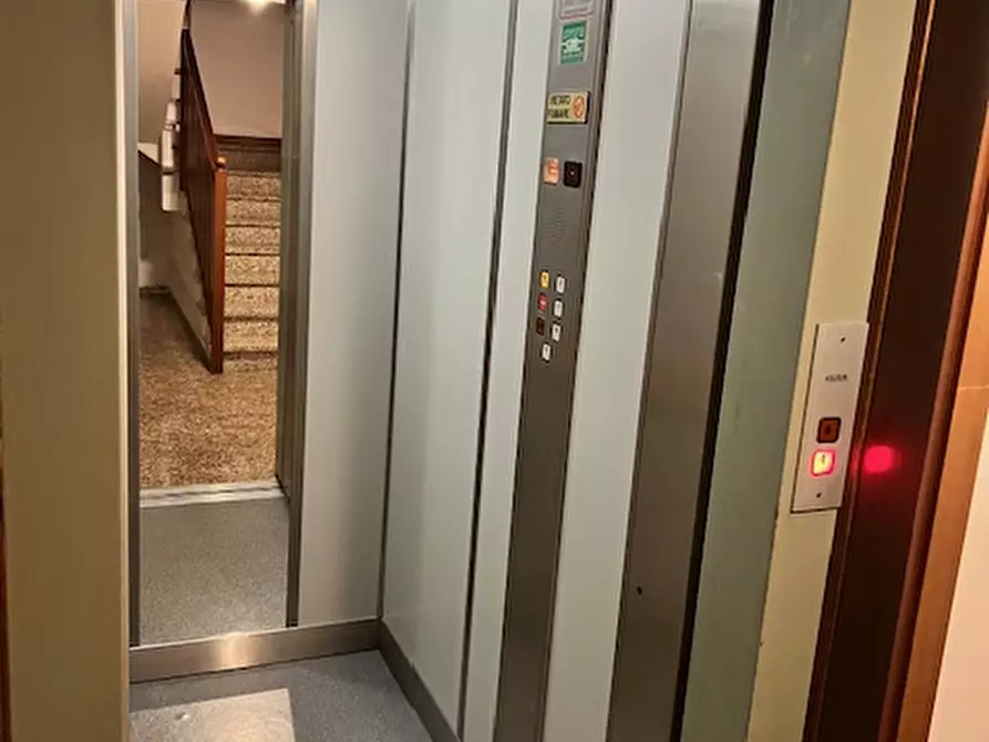 Immagine 18 di Appartamento in vendita  a Cadoneghe