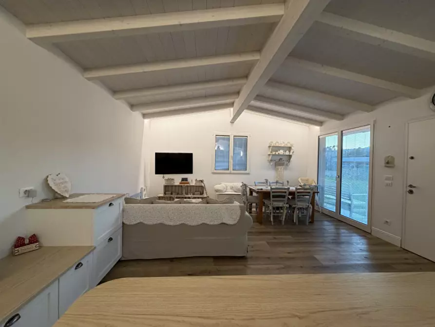 Immagine 7 di Casa indipendente in vendita  a Senigallia