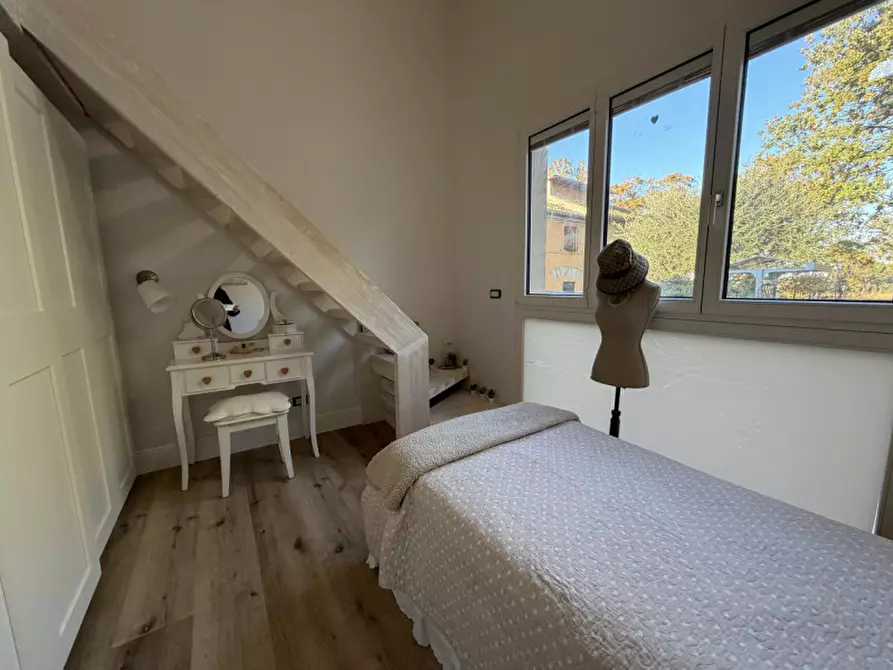 Immagine 19 di Casa indipendente in vendita  a Senigallia