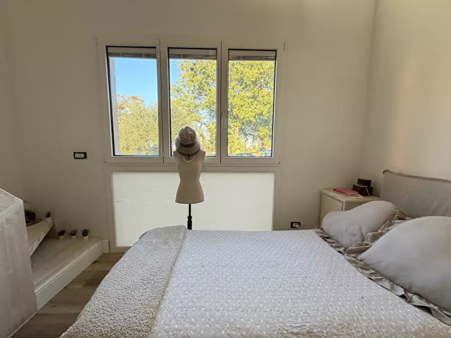 Immagine 20 di Casa indipendente in vendita  a Senigallia