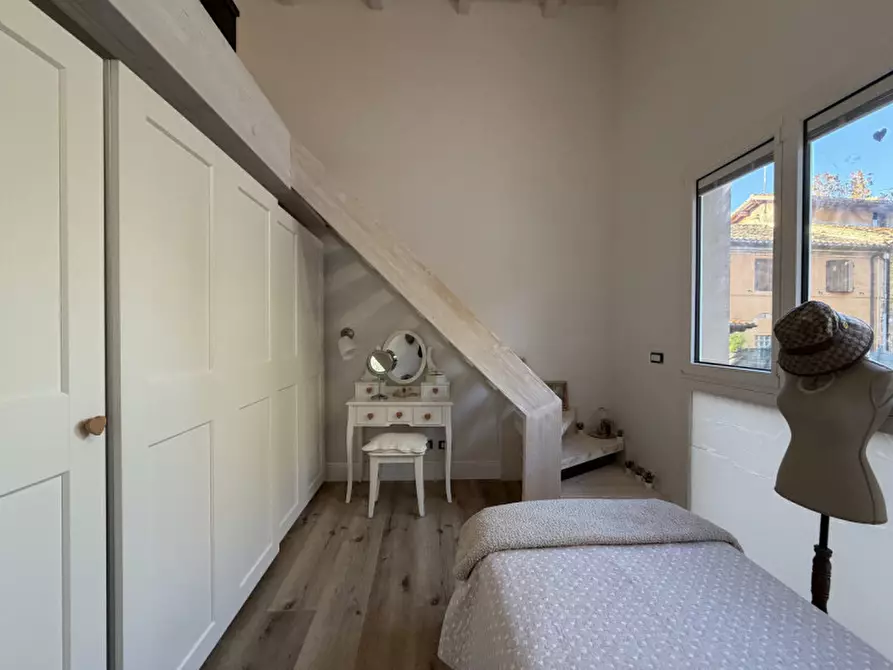 Immagine 21 di Casa indipendente in vendita  a Senigallia