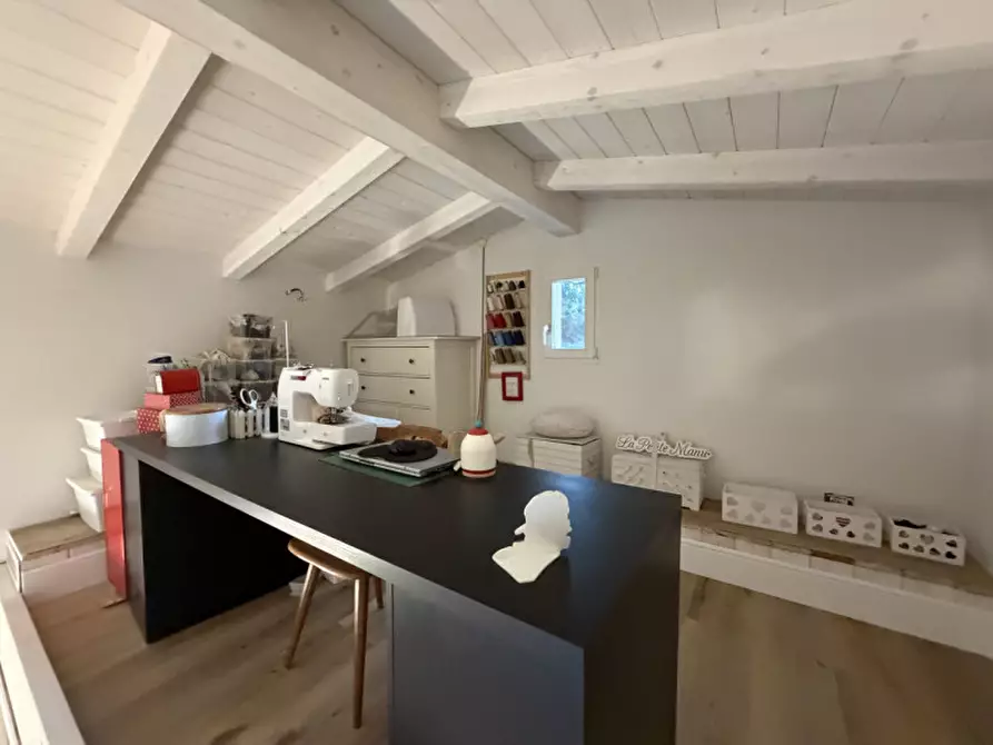 Immagine 23 di Casa indipendente in vendita  a Senigallia