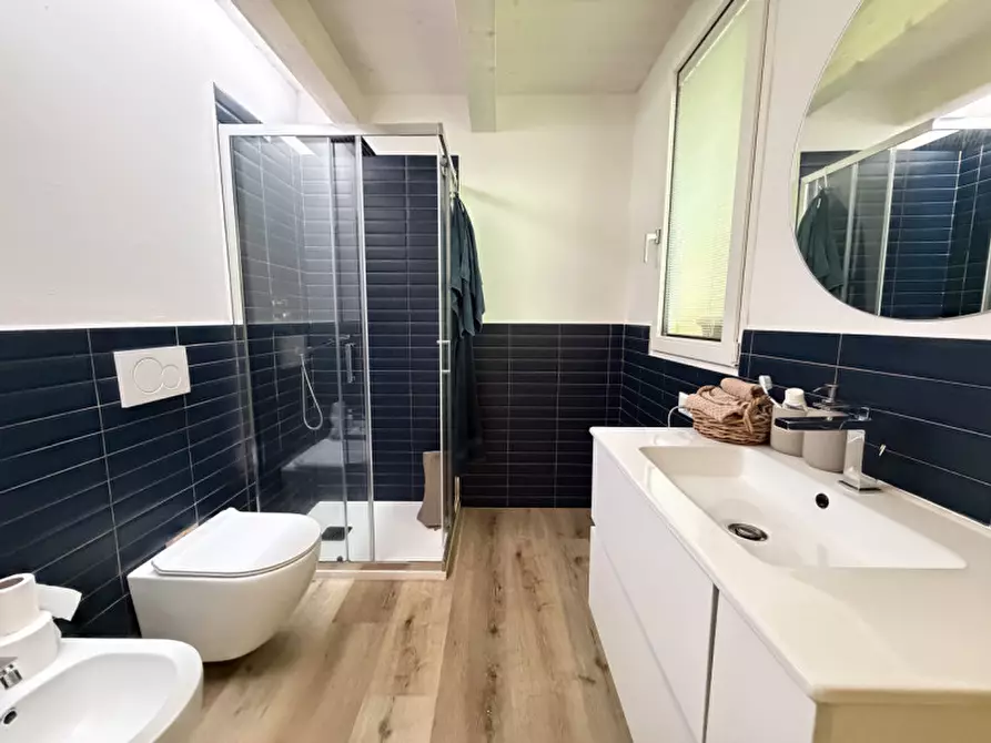 Immagine 30 di Casa indipendente in vendita  a Senigallia