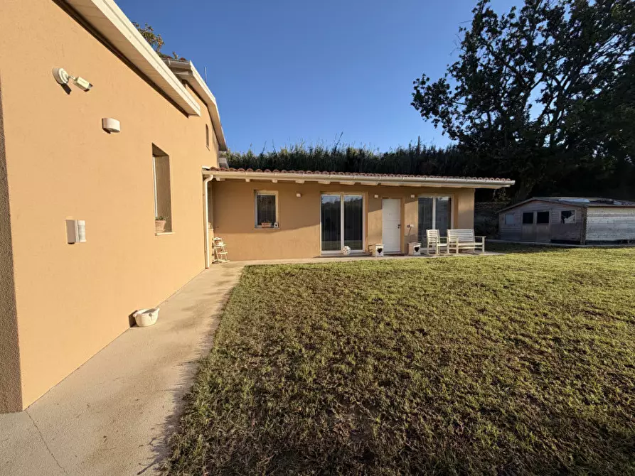 Immagine 32 di Casa indipendente in vendita  a Senigallia