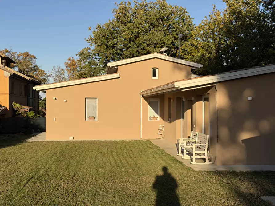 Immagine 37 di Casa indipendente in vendita  a Senigallia