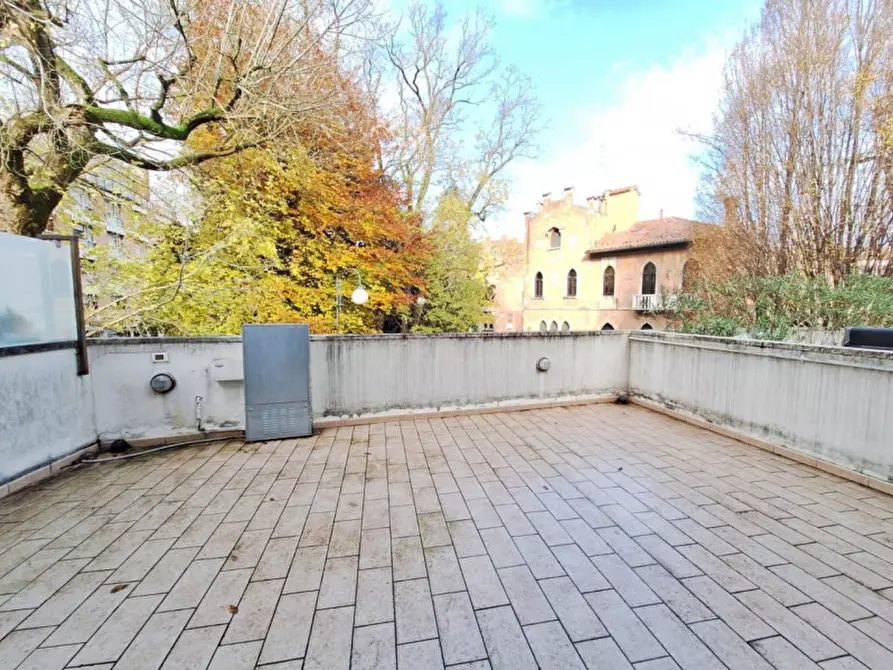 Immagine 13 di Ufficio in vendita  in Via Umberto I a Rovigo