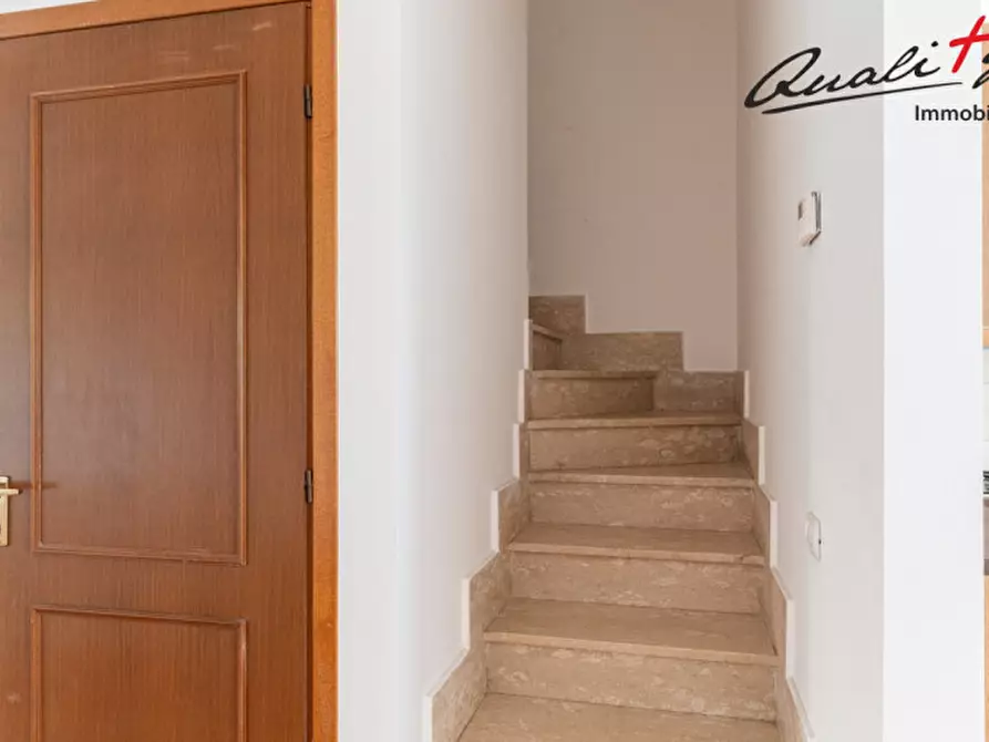 Immagine 21 di Villetta a schiera in vendita  in Via Franco Gentilini a Roma