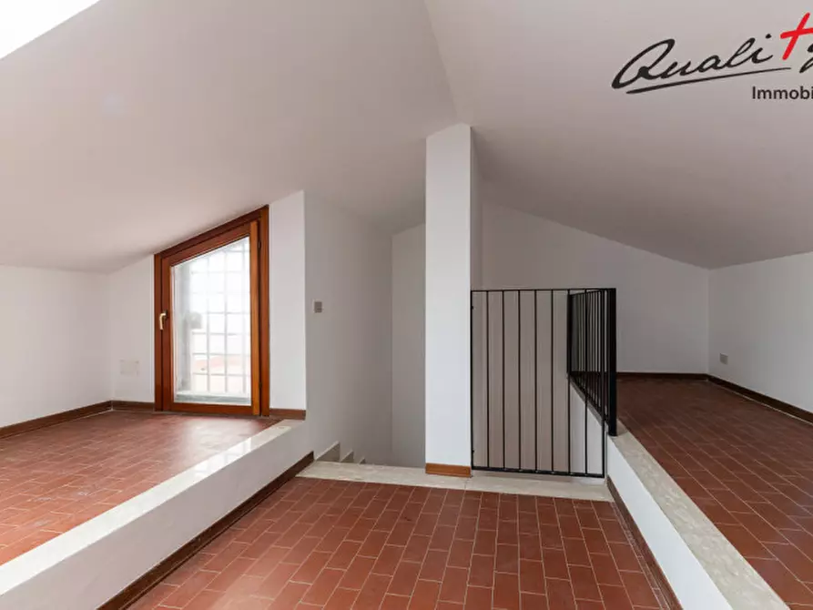 Immagine 35 di Villetta a schiera in vendita  in Via Franco Gentilini a Roma