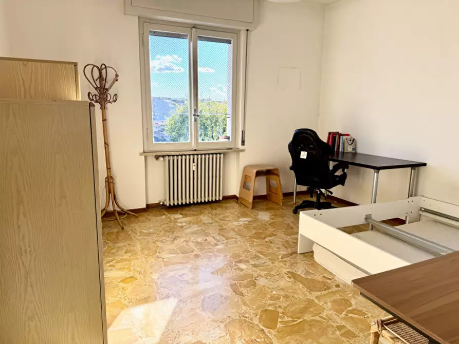 Immagine 17 di Appartamento in vendita  in Via Volturno a Parma