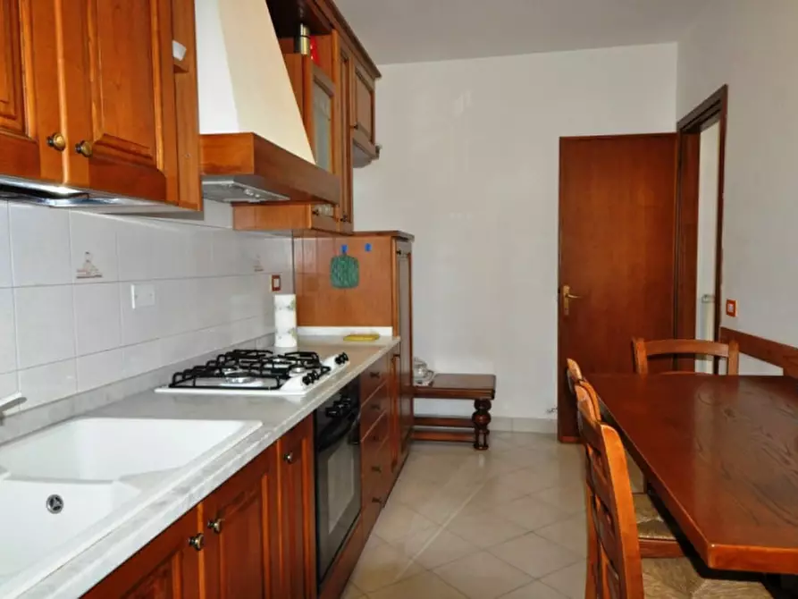 Immagine 4 di Appartamento in vendita  in Levane a Bucine