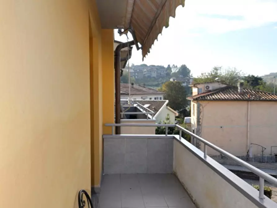 Immagine 6 di Appartamento in vendita  in Levane a Bucine