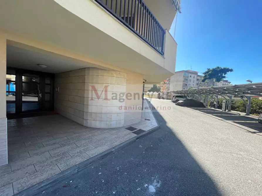 Immagine 7 di Appartamento in vendita  in via ciccarello 113 a Reggio Di Calabria