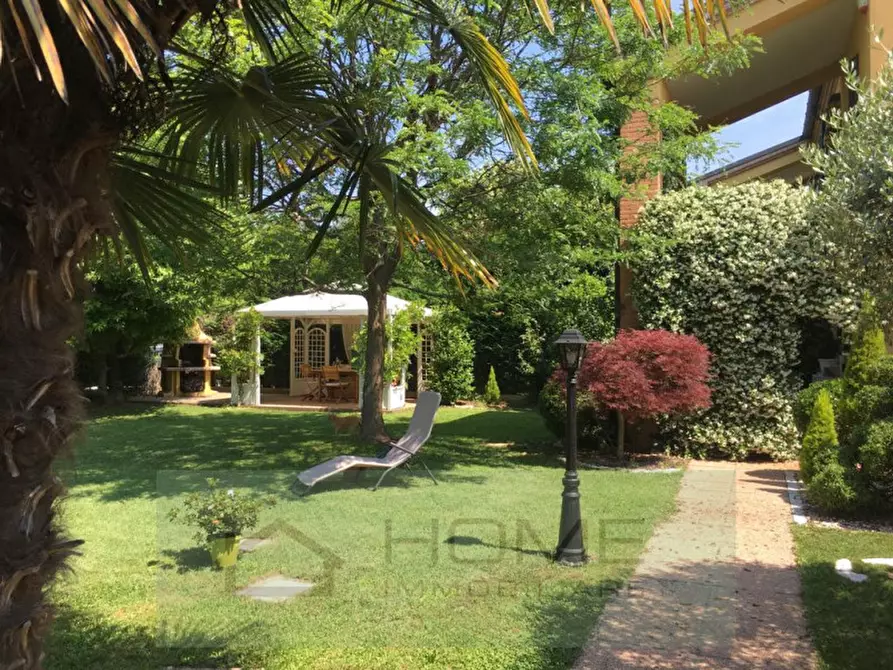 Immagine 3 di Casa quadrifamiliare in vendita  in Via San Marco a Veggiano