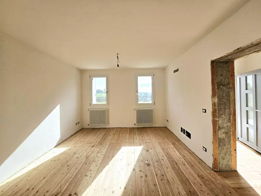 Immagine 2 di Appartamento in vendita  in VIA SOSTEGNO a Este