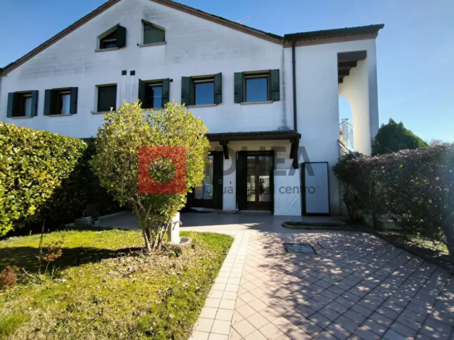 Immagine 12 di Appartamento in vendita  in Via Pantiera a Silea