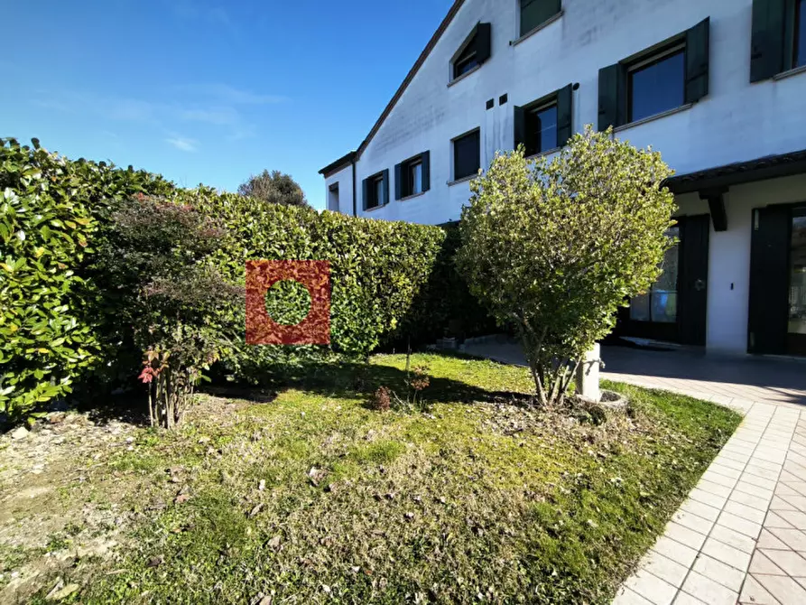 Immagine 13 di Appartamento in vendita  in Via Pantiera a Silea