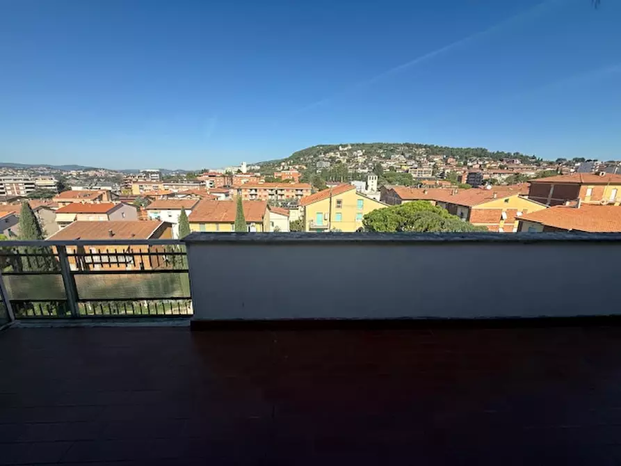 Immagine 1 di Attico in vendita  a Perugia