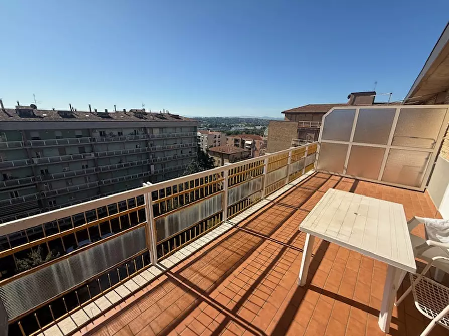 Immagine 13 di Attico in vendita  a Perugia