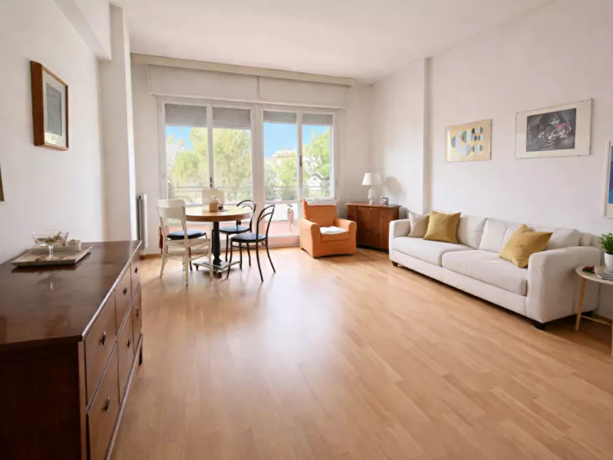 Immagine 1 di Appartamento in vendita  in Via Bramante a Senigallia