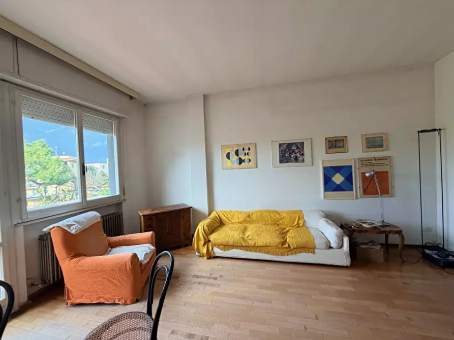 Immagine 5 di Appartamento in vendita  a Senigallia