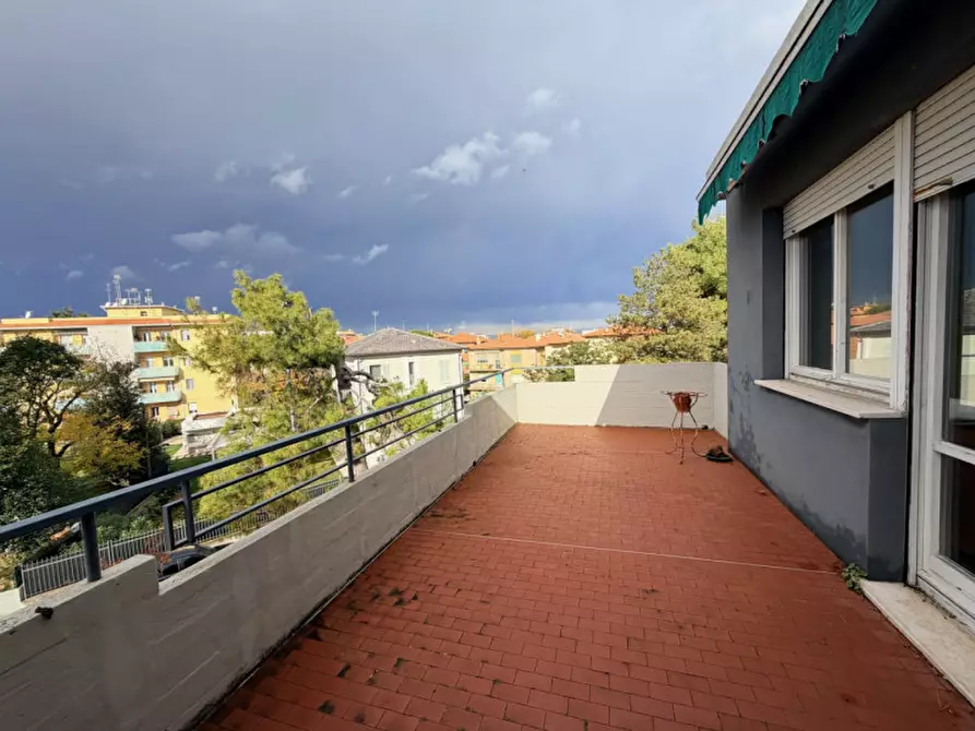 Immagine 7 di Appartamento in vendita  a Senigallia